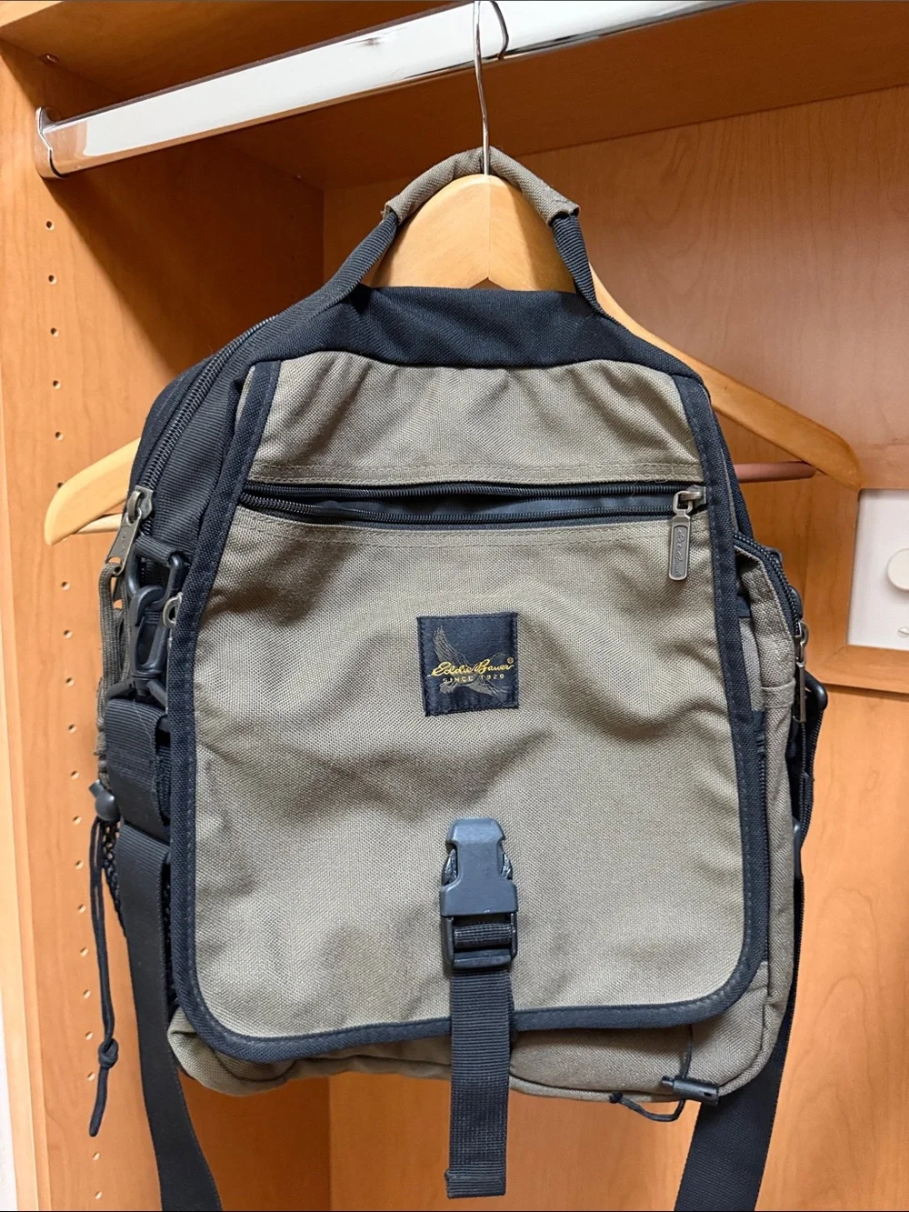 Eddie Bauer Olive and Black Compact Canvas Sling Pack
